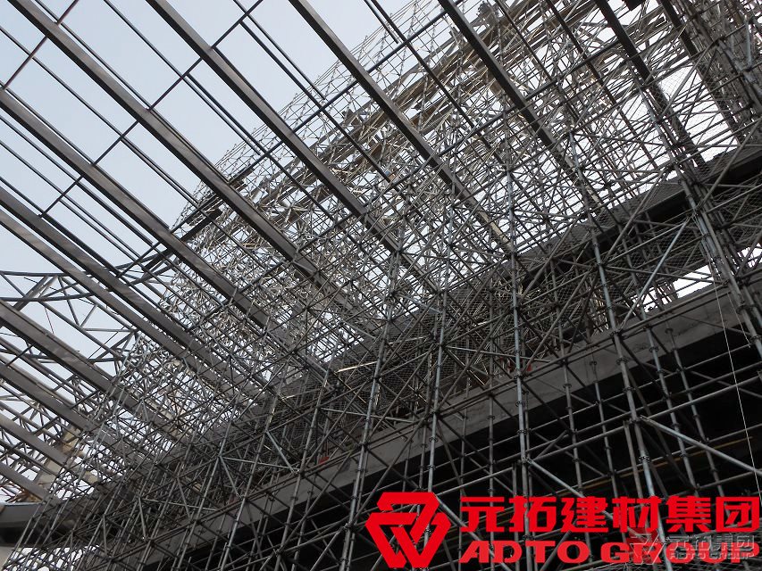 輪扣式腳手架與盤扣式腳手架有何差別？